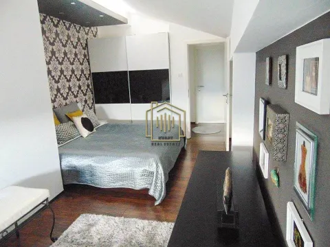 Izdavanje, dvosoban stan, 82m², Centar, Podgorica - image 7