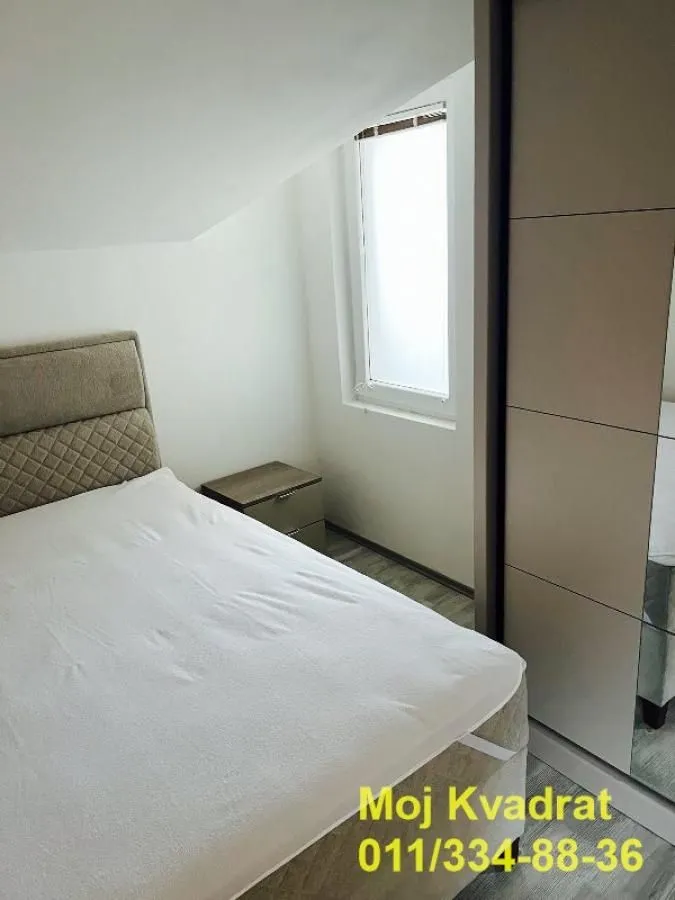Izdavanje, dvosoban stan, 50m², Palilula Sve Podlokacije, Beograd