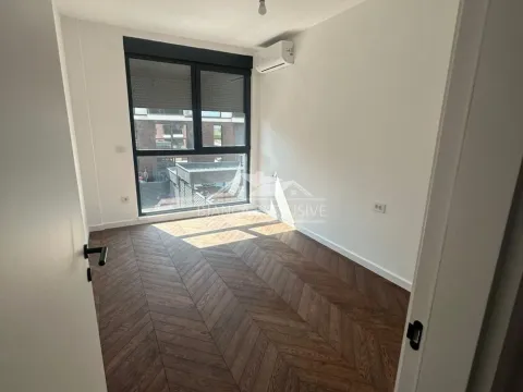 Prodaja, trosoban stan, 72m², Zemun Sve Podlokacije, Beograd - image 8