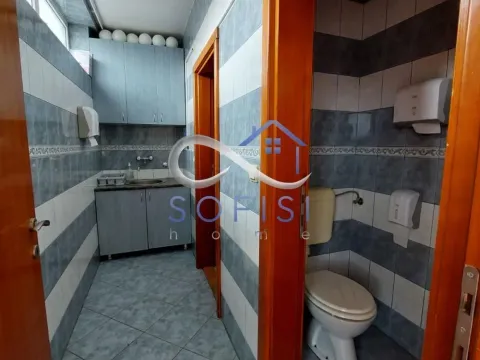 Rent, office space, 216m², Centar, Novi Sad - image 13