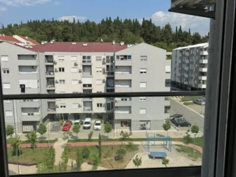 Izdavanje, garsonjera, 30m², Ljubović, Podgorica - image 9