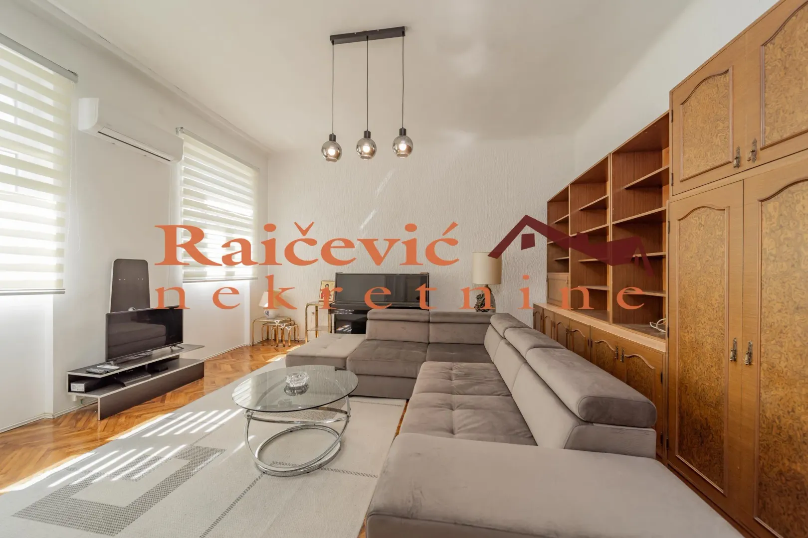 Izdavanje, jednosoban stan, 44m², Zemun Sve Podlokacije, Beograd