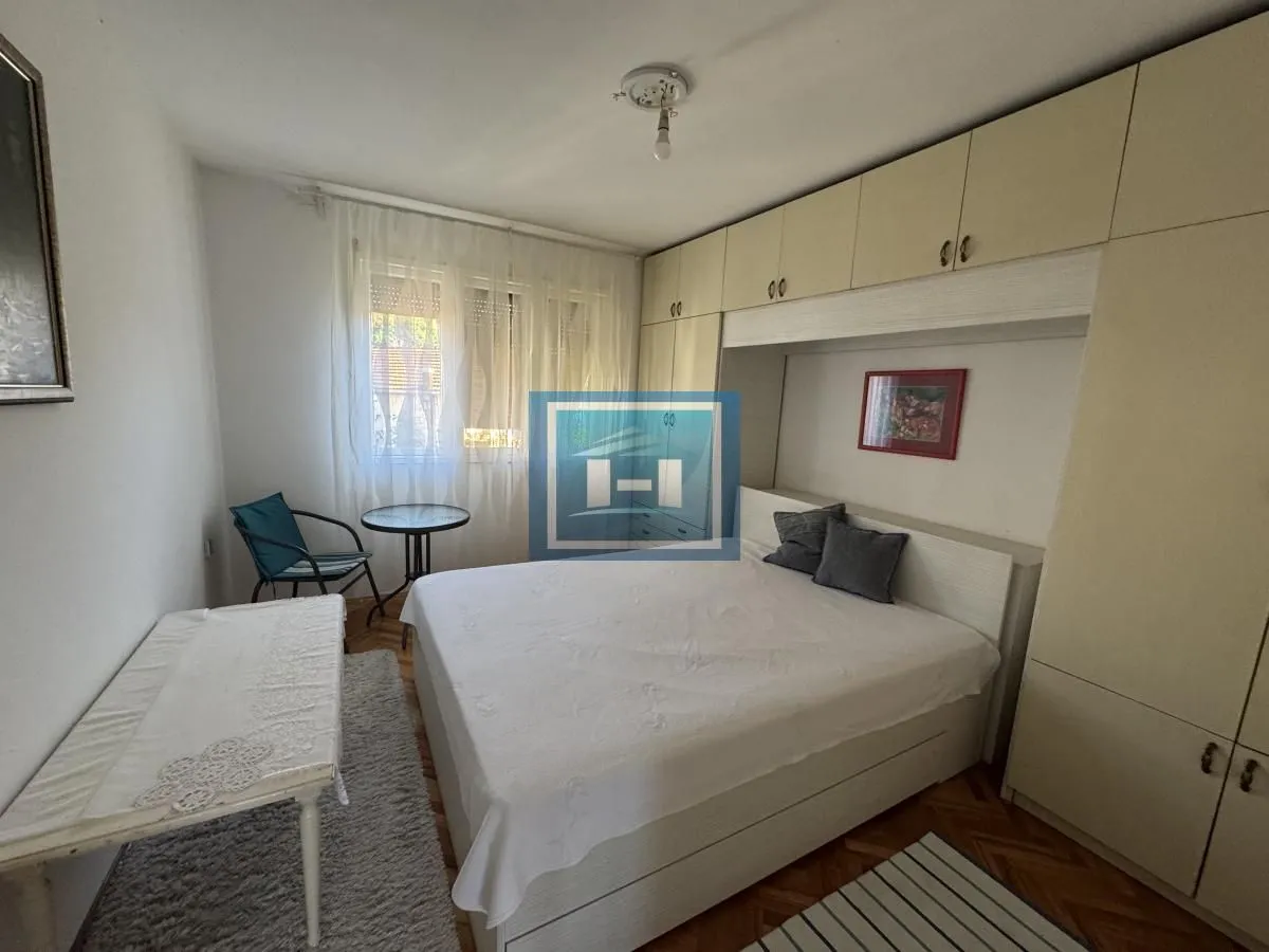 Prodaja, kuća, 226m², Ćele Kula, Niš
