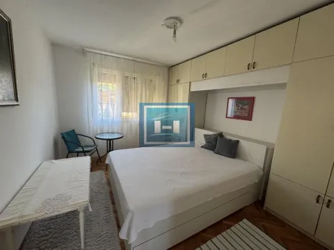 Prodaja, kuća, 226m², Ćele Kula, Niš - image 12