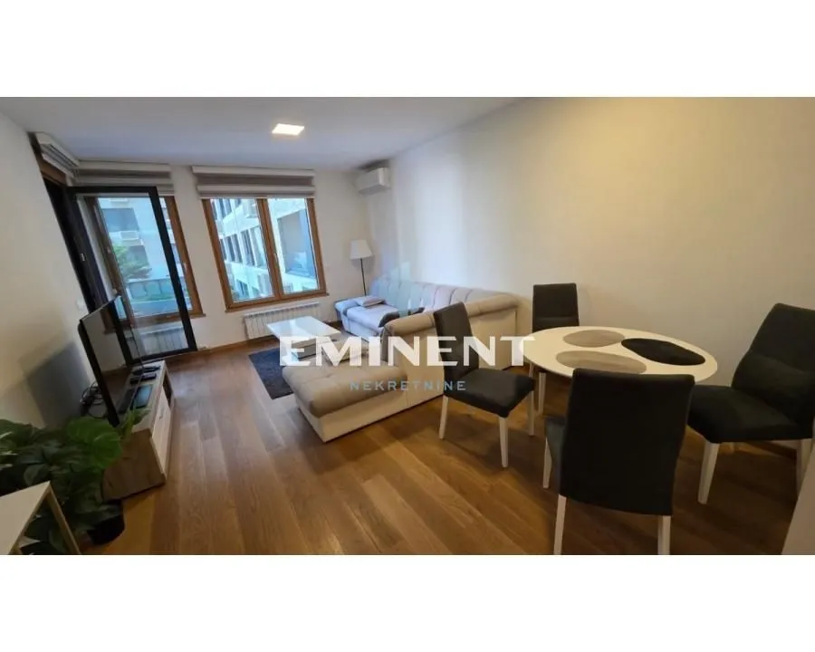 Rent, four bedroom apartment, 104m², Novi Beograd Blok 65, Novi Beograd Sve Podlokacije