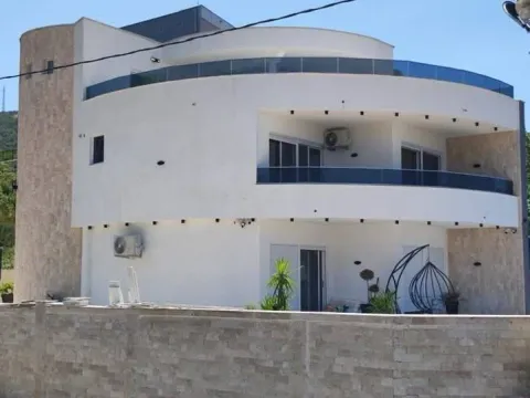 Prodaja, kuća, 350m², Centar, Bar - image 8
