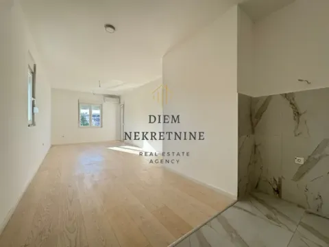 Prodaja, dvosoban stan, 73m², Zabjelo, Podgorica - image 2