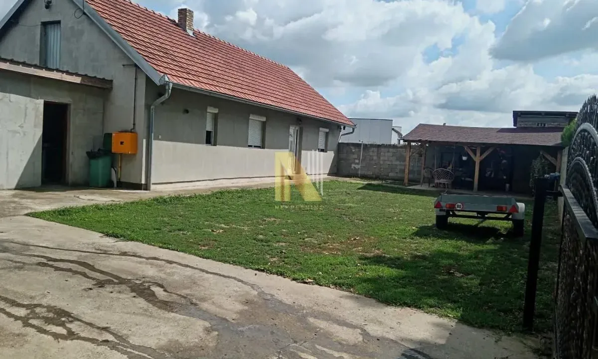 Prodaja, kuća, 93m², Ruma, Srbija