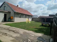Prodaja, kuća, 93m², Ruma, Srbija - image 1
