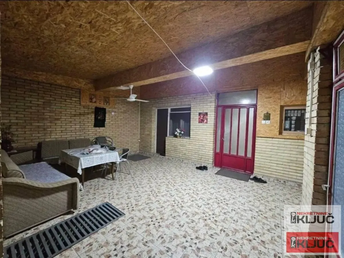Prodaja, kuća, 95m², Veternik, Novi Sad Sve Podlokacije