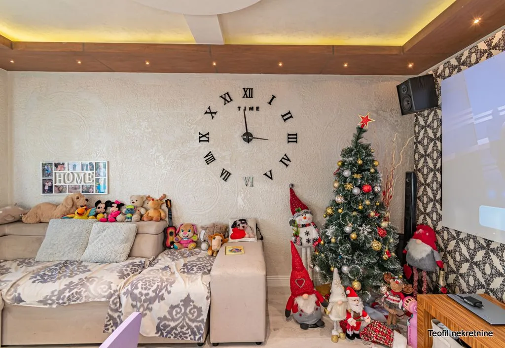 Sale, three bedroom apartment, 74m², Zemun Sve Podlokacije, Beograd