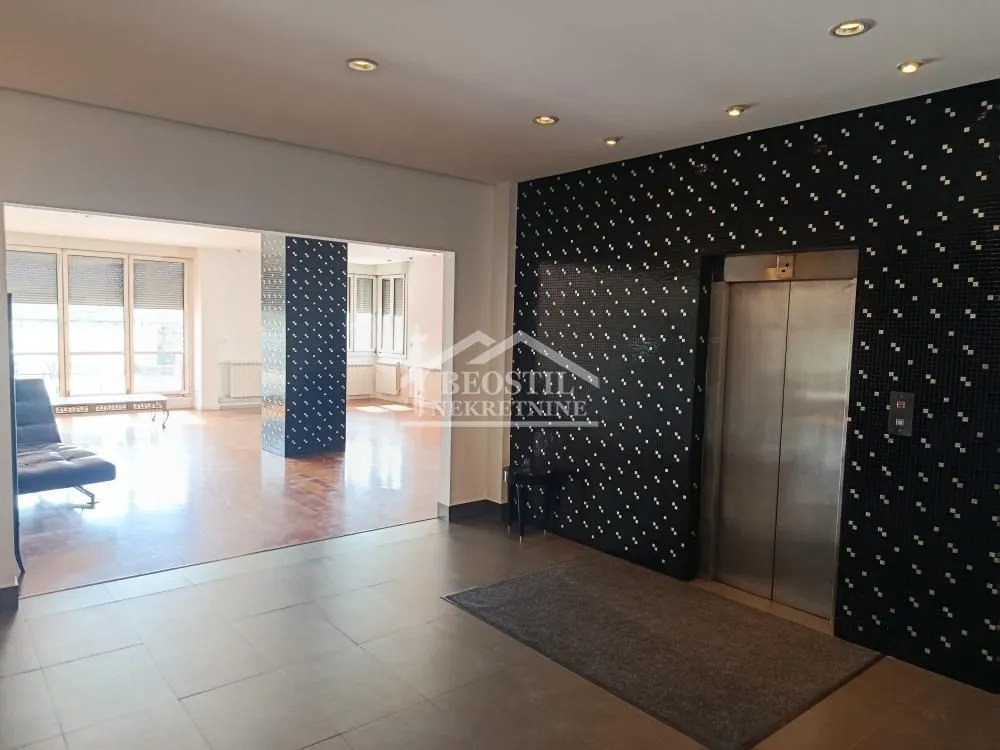 Rent, apartment, 370m², Botanička Bašta, Palilula Sve Podlokacije