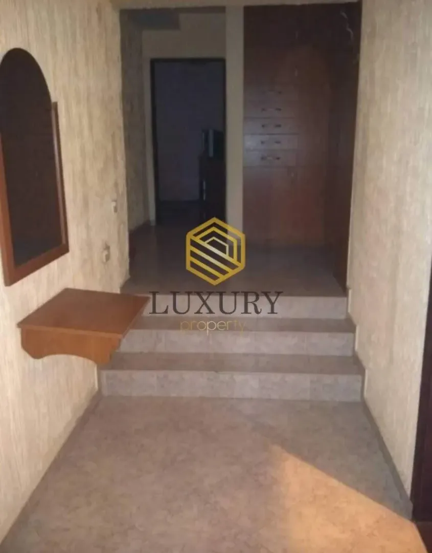 Izdavanje, trosoban stan, 120m², Zabjelo, Podgorica