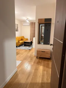 Izdavanje, dvosoban stan, 40m², City Kvart, Podgorica - image 10