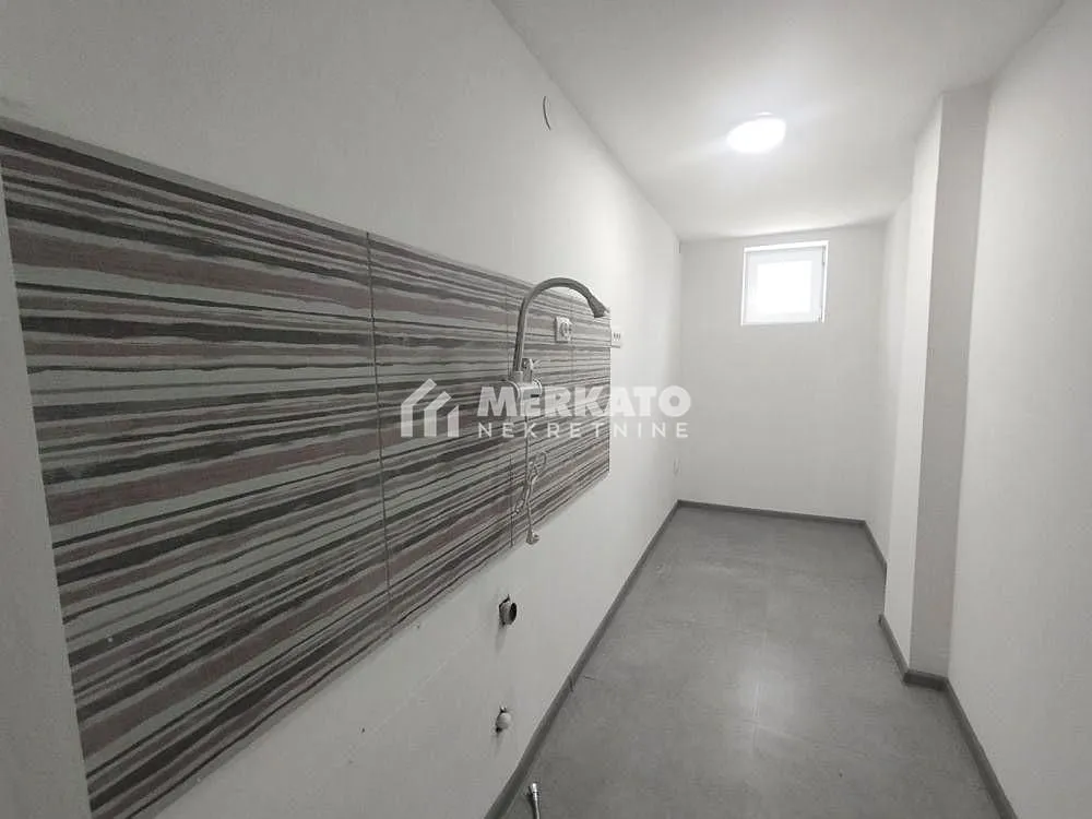 Sale, house, 64m², Mičkei, Zrenjanin