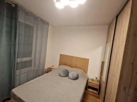 Rent, two bedroom apartment, 59m², Medijana, Niš - image 8