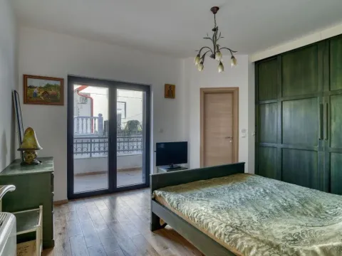 Prodaja, trosoban stan, 124m², Stoliv, Kotor - image 9