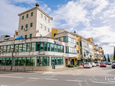 Sale, one bedroom apartment, 64m², Bijela, Herceg Novi