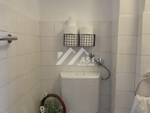 Izdavanje, trosoban stan, 71m², Liman 2, Novi Sad Sve Podlokacije - image 8