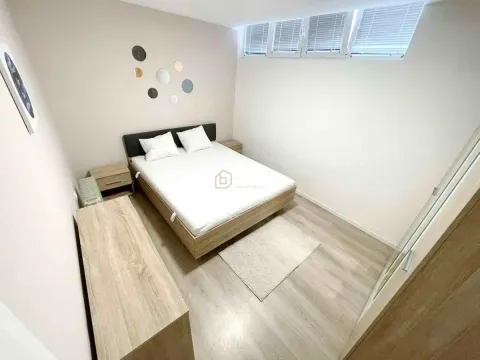 Prodaja, trosoban stan, 50m², Medijana, Niš - image 5