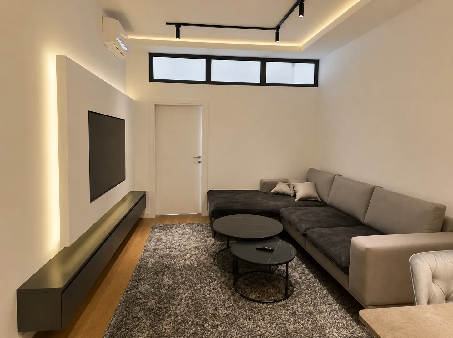 Sale, two bedroom apartment, 78m², Soho City, Bar