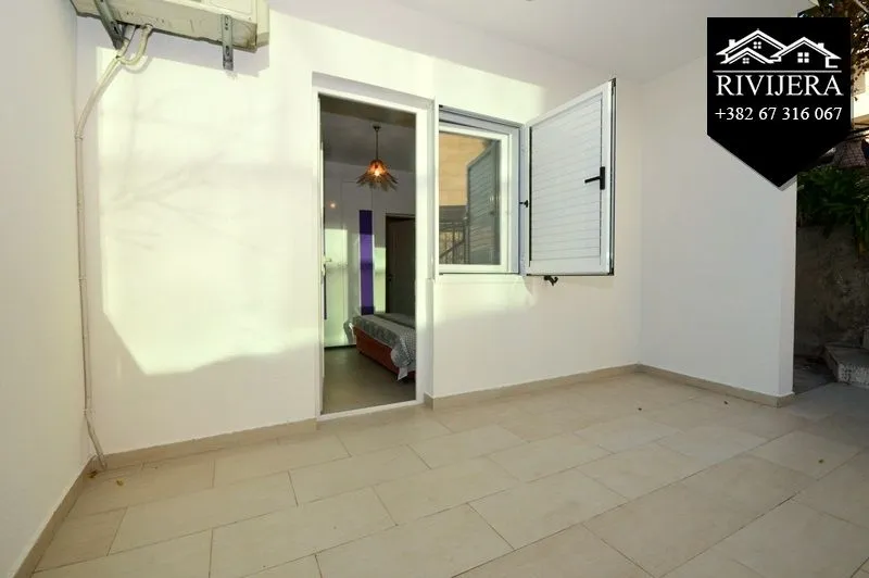 Prodaja, trosoban stan, 84m², Centar, Herceg Novi
