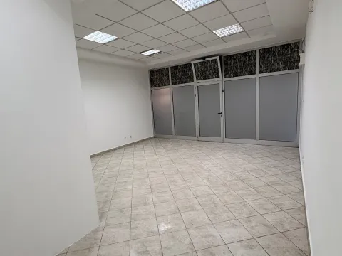 Sale, office space, 31m², Pobrežje, Podgorica - image 2