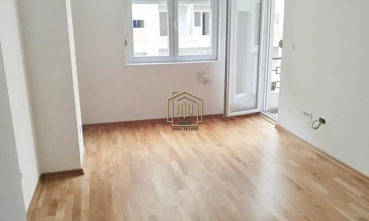 Izdavanje, dvosoban stan, 58m², Zabjelo, Podgorica