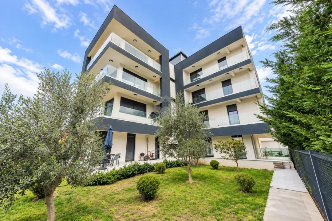 Rent, three bedroom apartment, 130m², Dalmatinska ulica, Podgorica