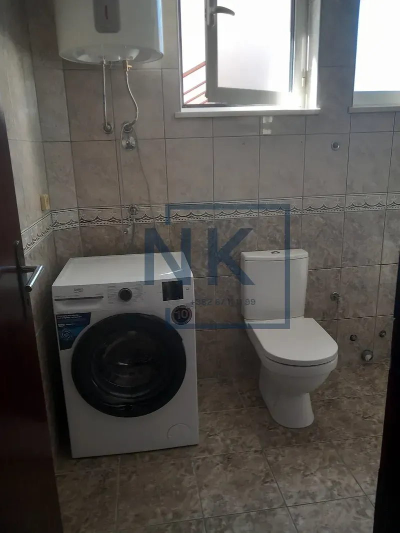 Izdavanje, jednosoban stan, 50m², Stari Aerodrom, Podgorica