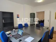 Izdavanje, poslovni prostor, 100m², Savski Venac, Beograd - image 1