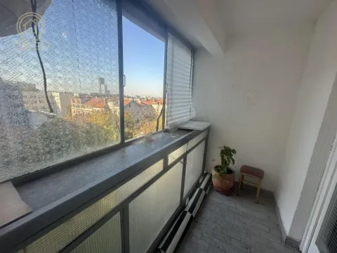 Izdavanje, dvosoban stan, 64m², Savski Venac, Beograd - image 19