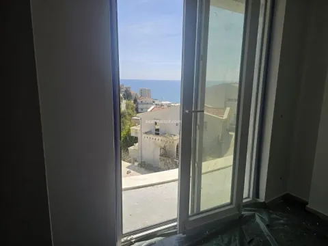 Sale, one bedroom apartment, 56m², Ulcinj, Crna Gora - image 10