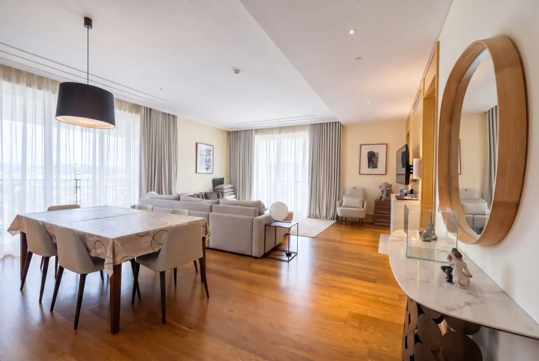 Sale, four bedroom apartment, 215m², Tivat, Crna Gora