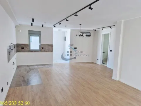 Prodaja, dvosoban stan, 65m², Kalenić Pijaca, Vračar Sve Podlokacije - image 2