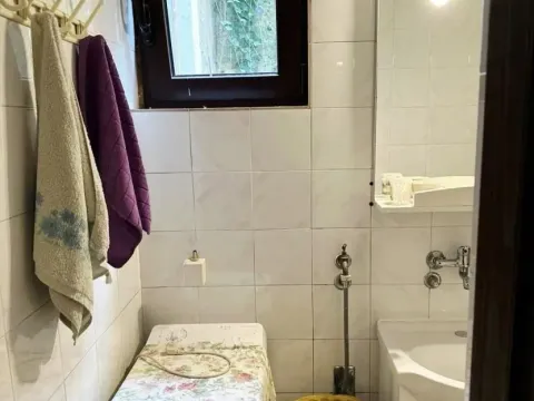Rent, one bedroom apartment, 40m², Babin Do, Budva - image 3