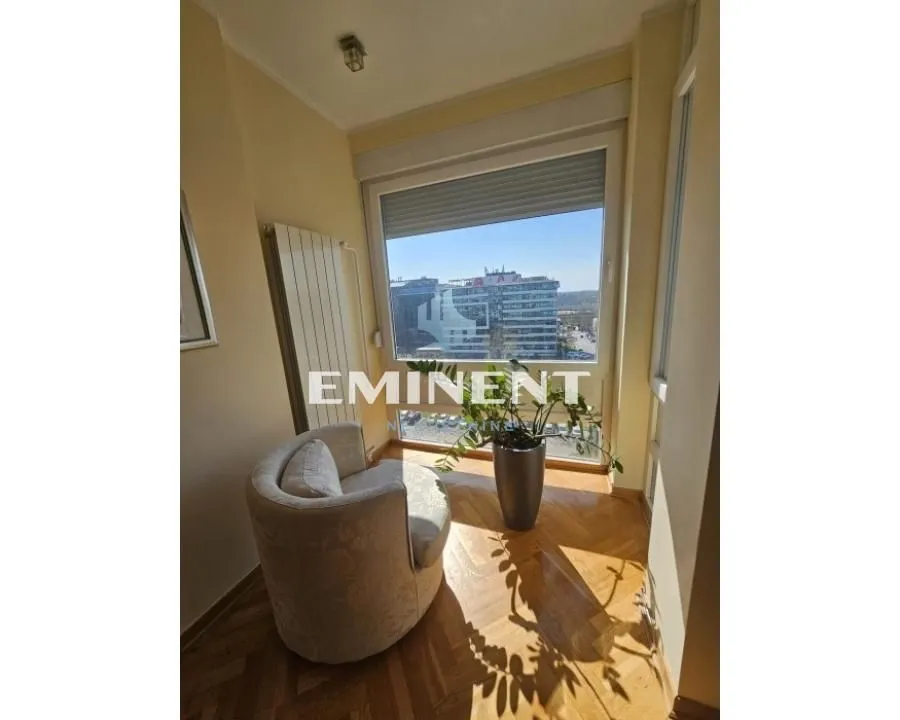 Izdavanje, trosoban stan, 73m², Novi Beograd Blok 23, Novi Beograd Sve Podlokacije
