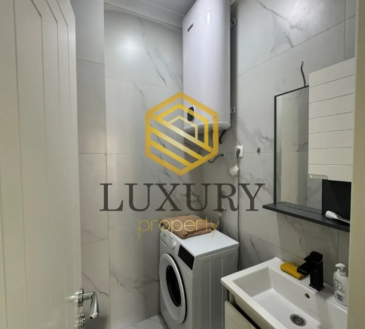Rent, two bedroom apartment, 58m², Central Point, Podgorica