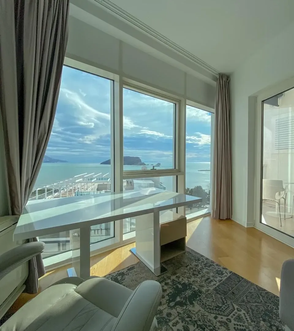 Prodaja, dvosoban stan, 77m², Budva, Crna Gora