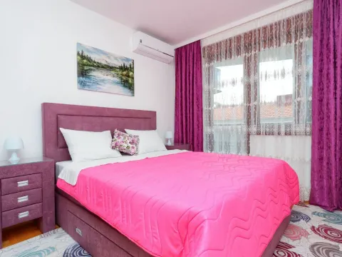 Sale, one bedroom apartment, 58m², Bečići, Budva - image 7