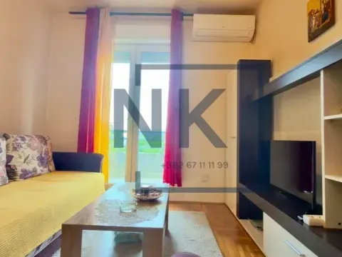 Sale, one bedroom apartment, 35m², Stari Aerodrom, Podgorica - image 1