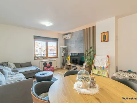 Sale, three bedroom apartment, 75m², Zemun Sve Podlokacije, Beograd - image 2