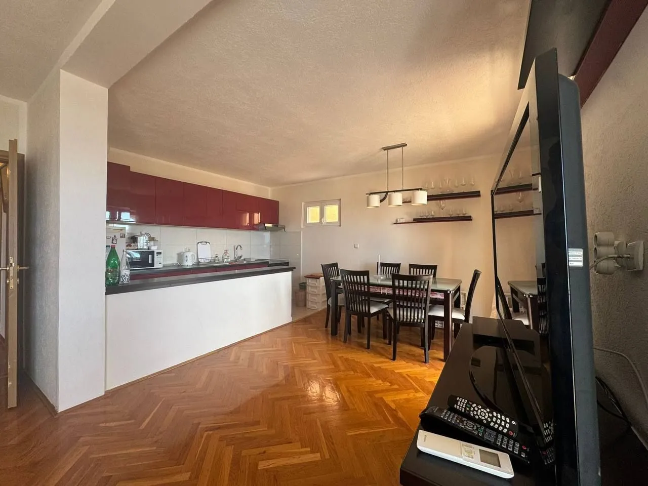 Sale, four bedroom apartment, 176m², Petrovac, Budva