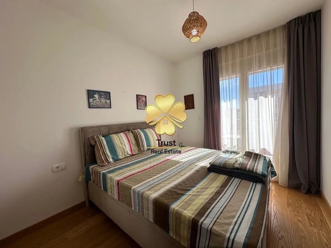 Izdavanje, dvosoban stan, 72m², New City, Podgorica