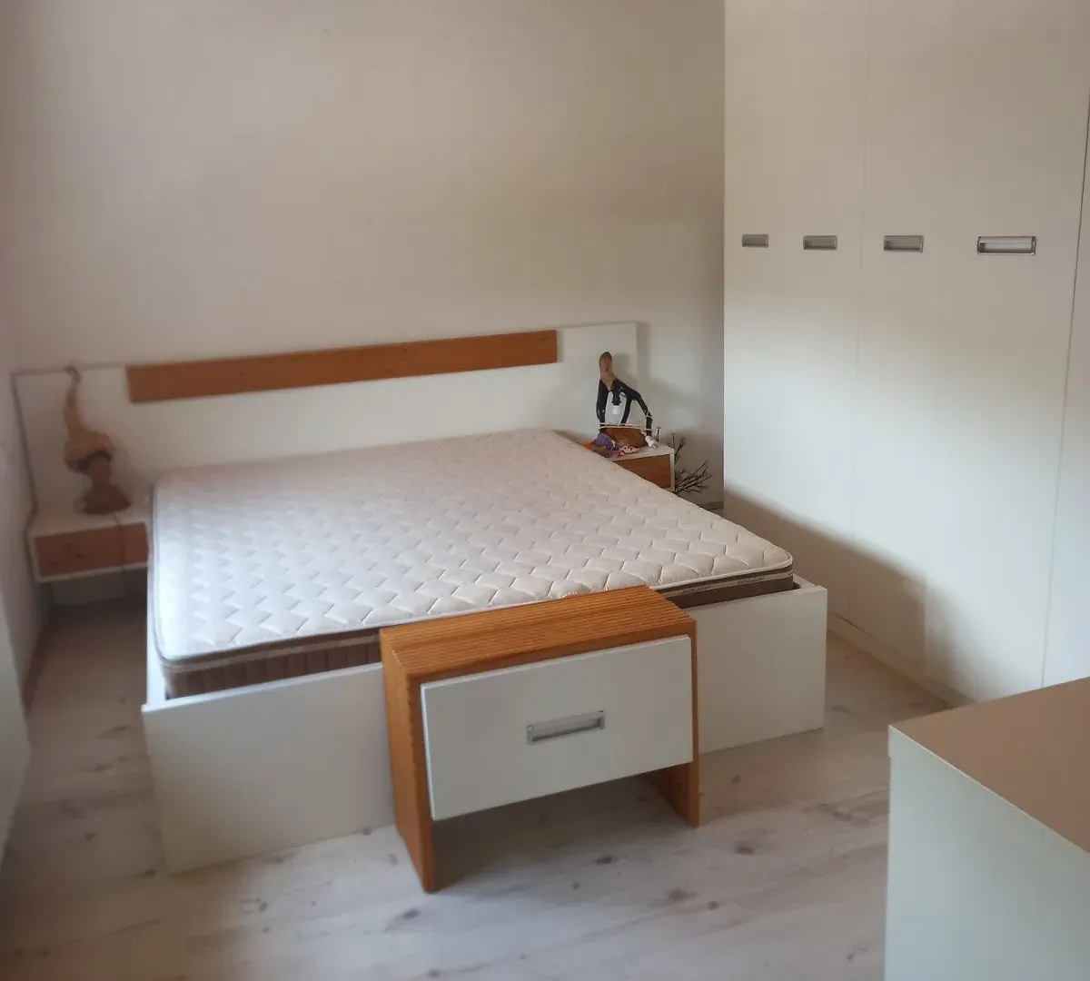 Sale, office space, 450m², Čerević, Beočin