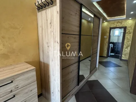 Rent, one bedroom apartment, 66m², Gornja Gorica, Podgorica - image 9