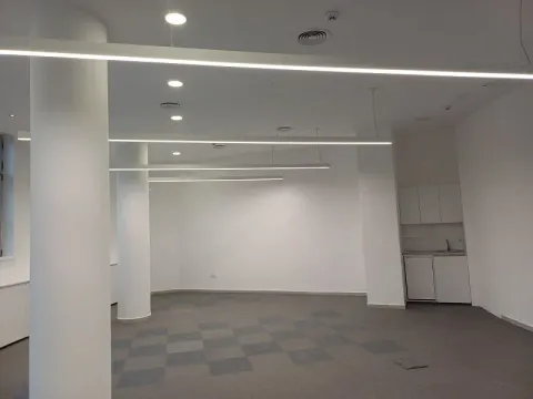 Izdavanje, poslovni prostor, 645m², Stari Grad, Beograd - image 5