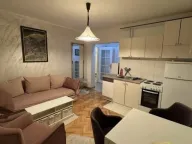 Izdavanje, trosoban stan, 60m², Čukarica, Beograd - image 1