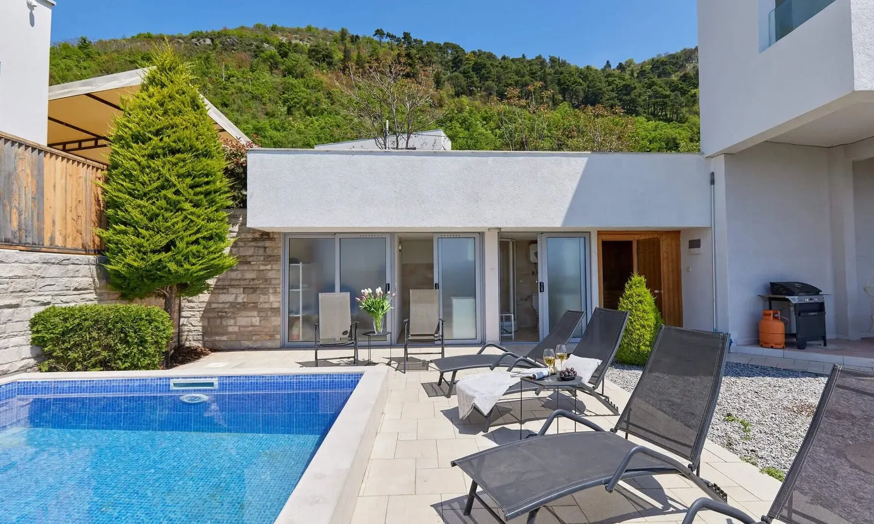 Sale, house, 233m², Kavač, Kotor