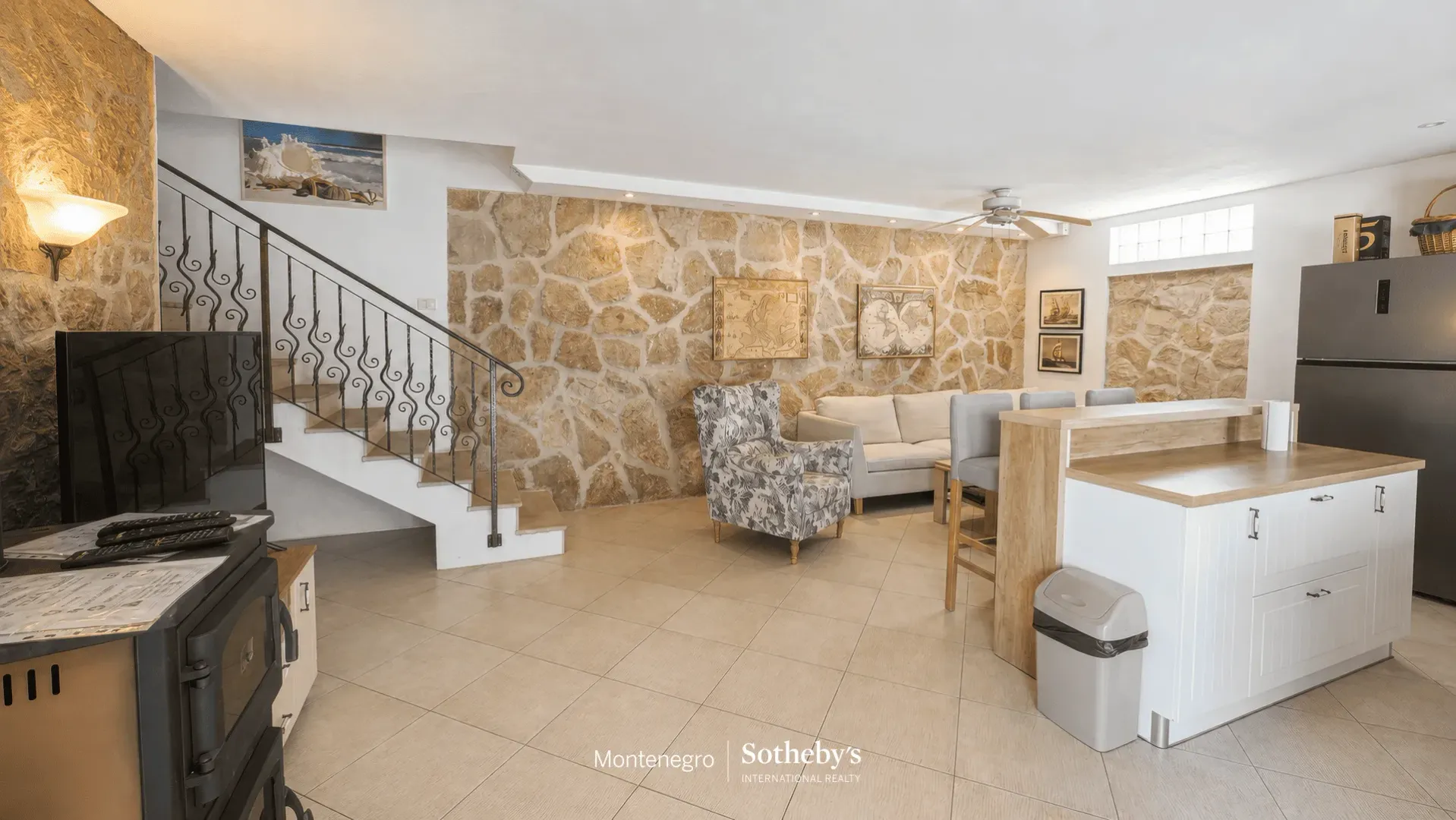 Prodaja, kuća, 241m², Herceg Novi, Crna Gora